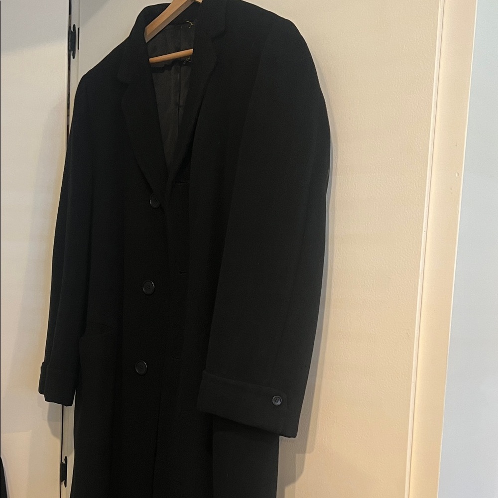 Elegant Black Trench Coat for Men